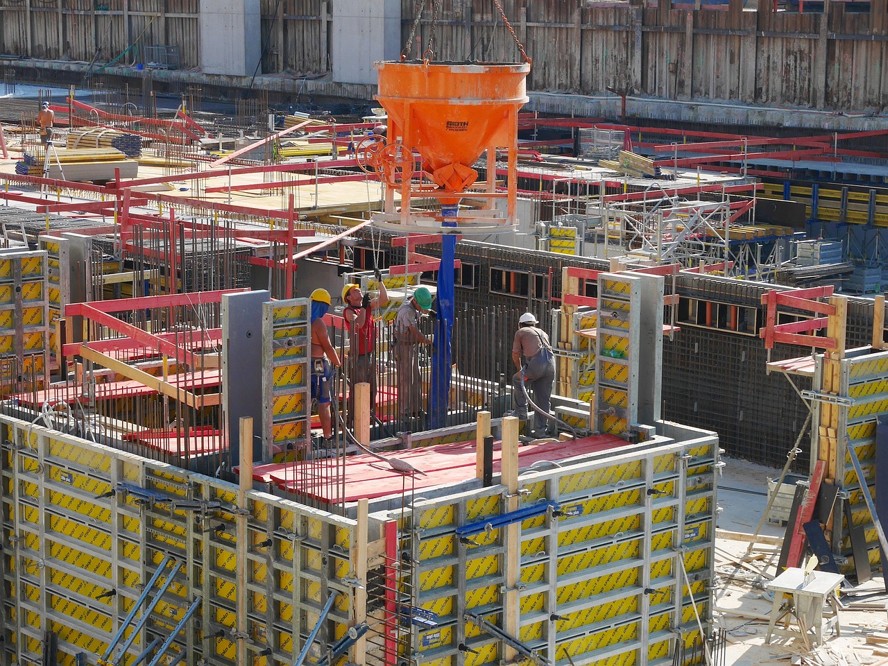 小規模事業者向けの建設業専用SIMプランとは？