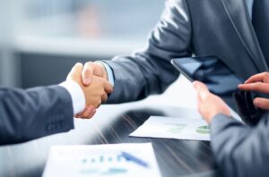 小規模事業者がSIM料金を銀行引き落としする際の注意点は？