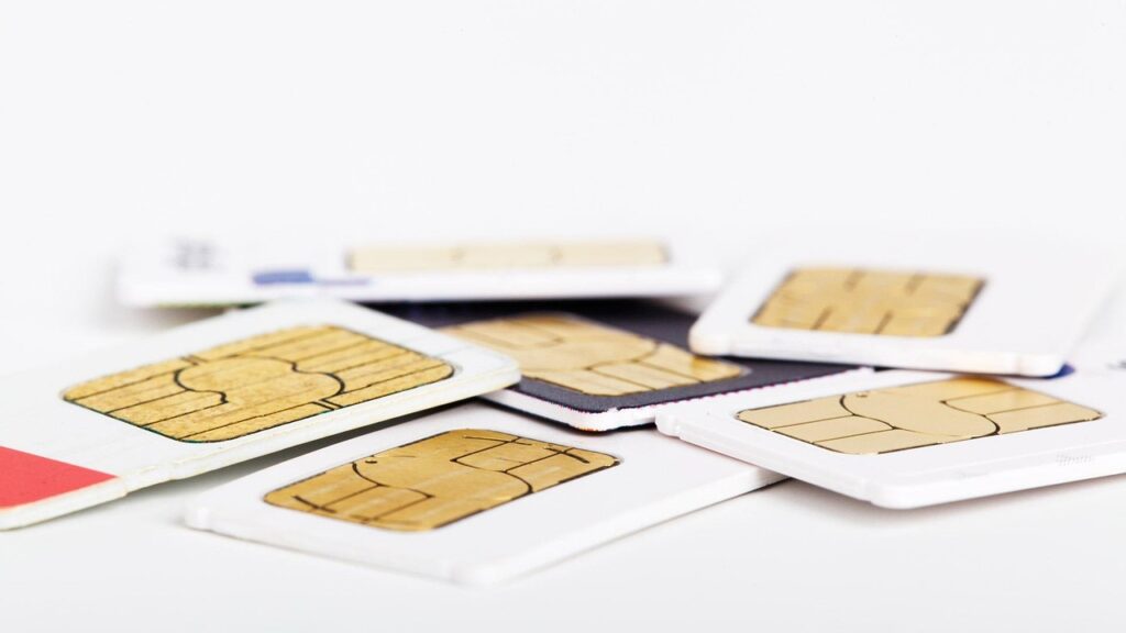 小規模事業者向けのSIM端末セットはどれがお得ですか？